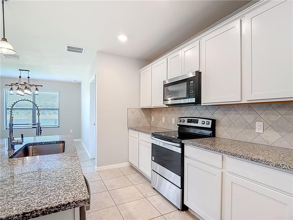 16056 Enclaves Cove DR photo 13 of 46