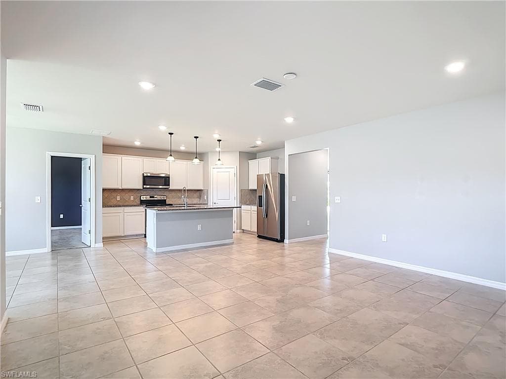 16056 Enclaves Cove DR photo 8 of 46