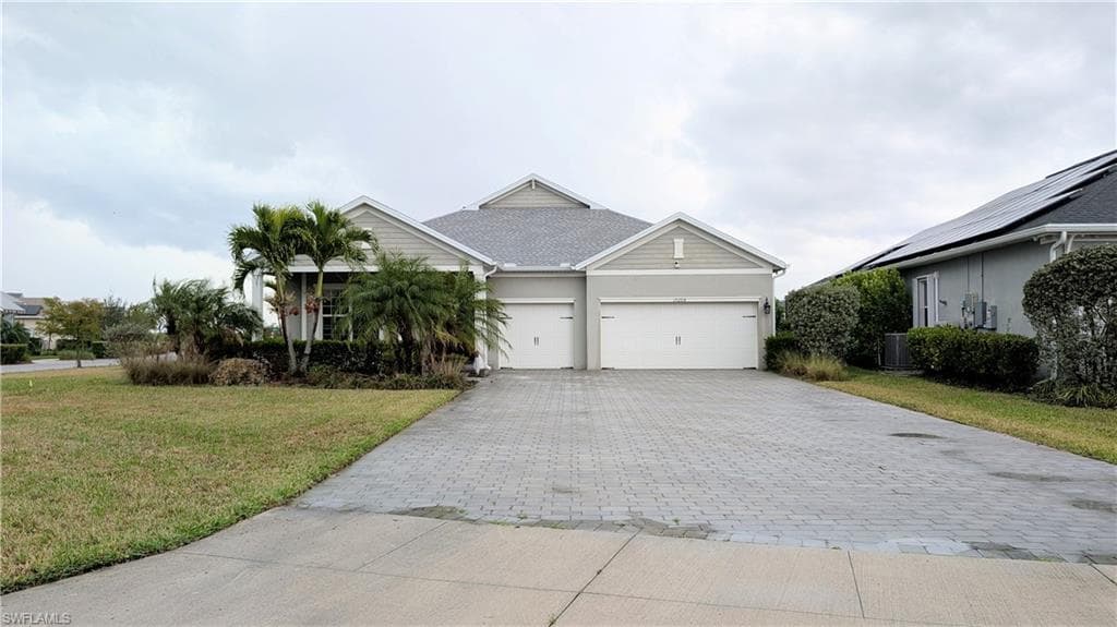 17204 Bullhorn CIR photo 1 of 23