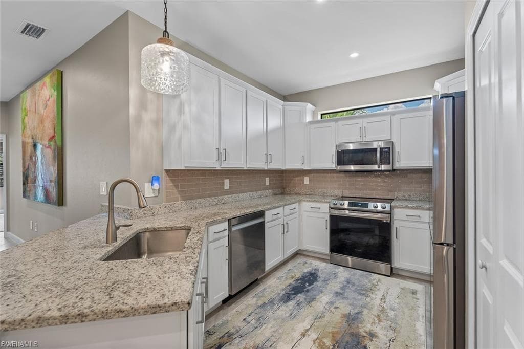 14045 Winding Cedar WAY photo 14 of 49