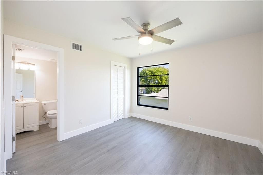 2nd bedroom w/ensuite