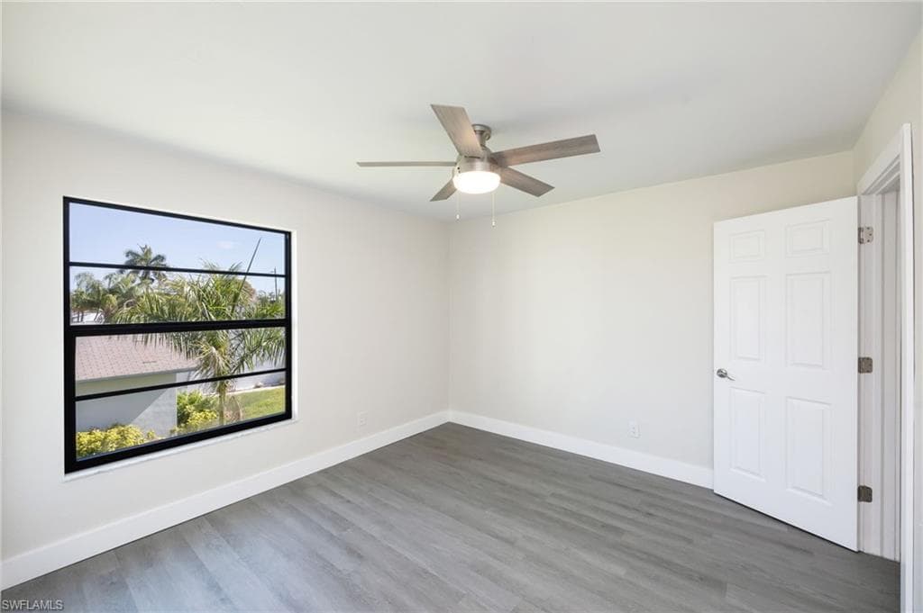 2nd bedroom