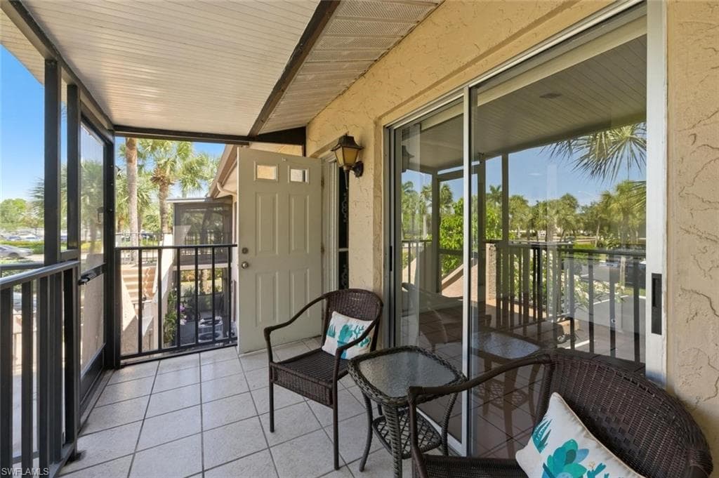 3420 Frosty WAY 4910 photo 2 of 23