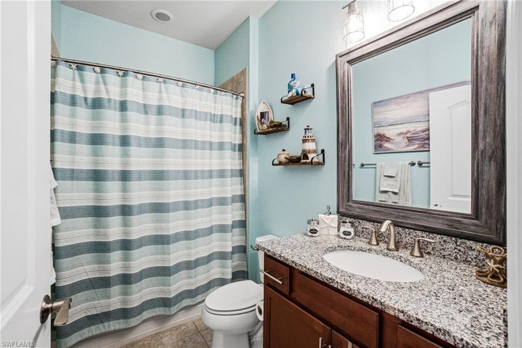 4392 Owens WAY photo 19 of 33