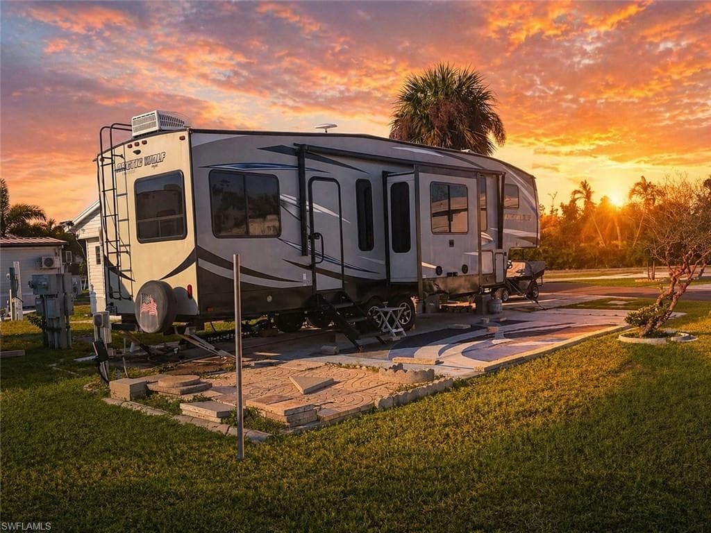 5th Wheel RV