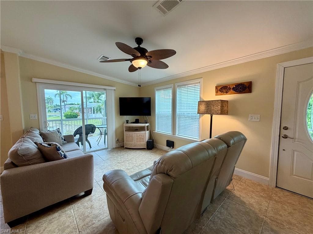 1066 Silver Lakes BLVD photo 12 of 28