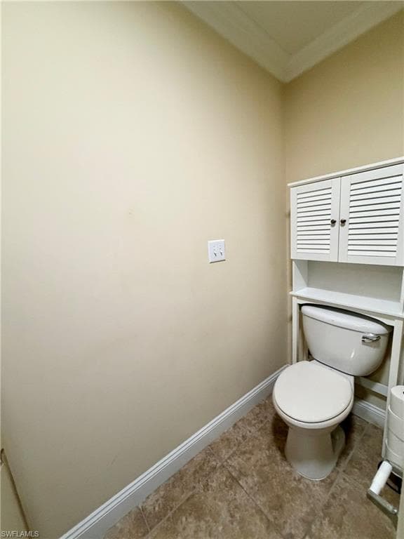 1066 Silver Lakes BLVD photo 19 of 28