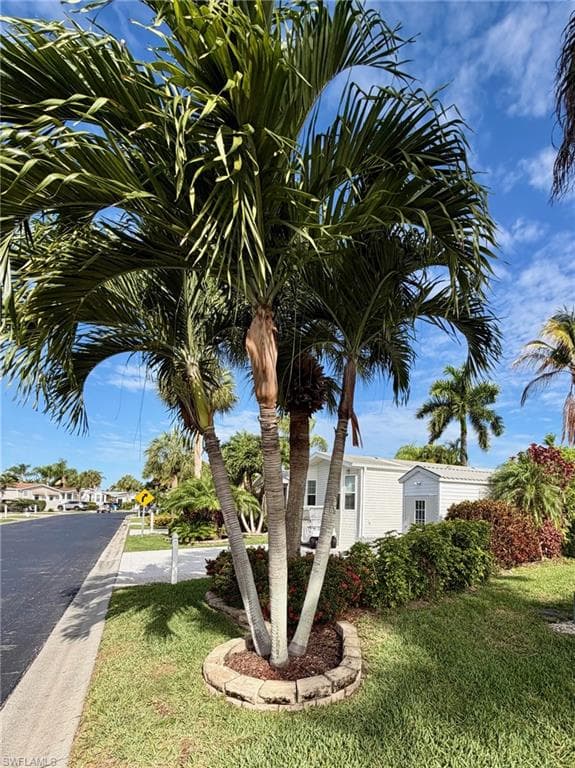 1066 Silver Lakes BLVD photo 4 of 28