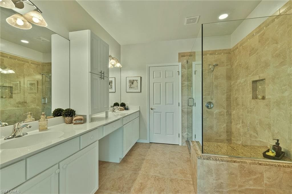 11009 MILL CREEK WAY 1404 photo 10 of 25