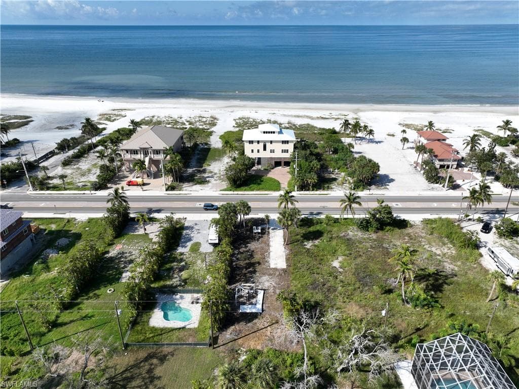 5851 Estero BLVD photo 12 of 19