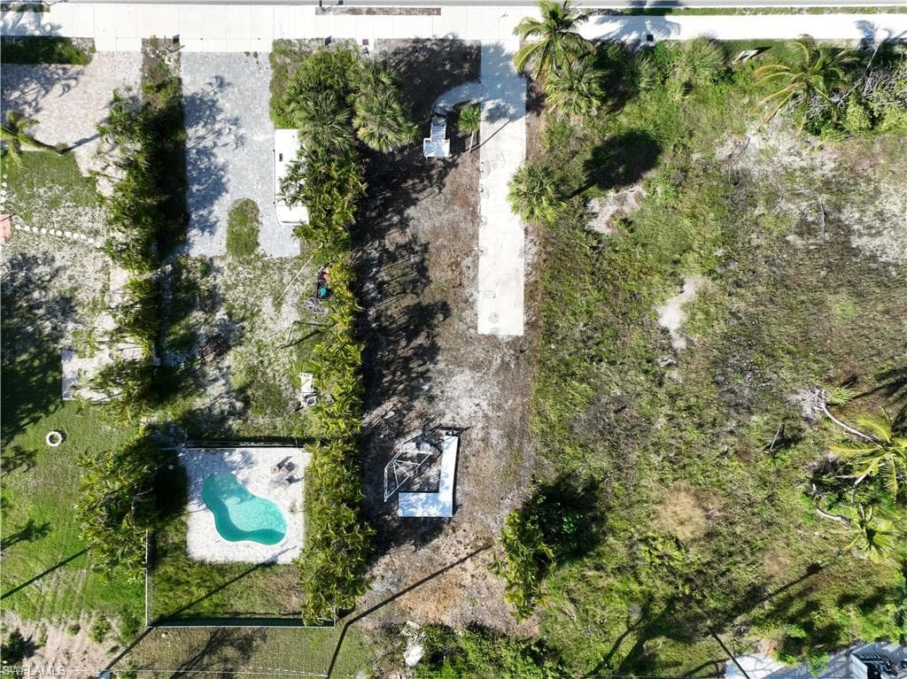 5851 Estero BLVD photo 11 of 19
