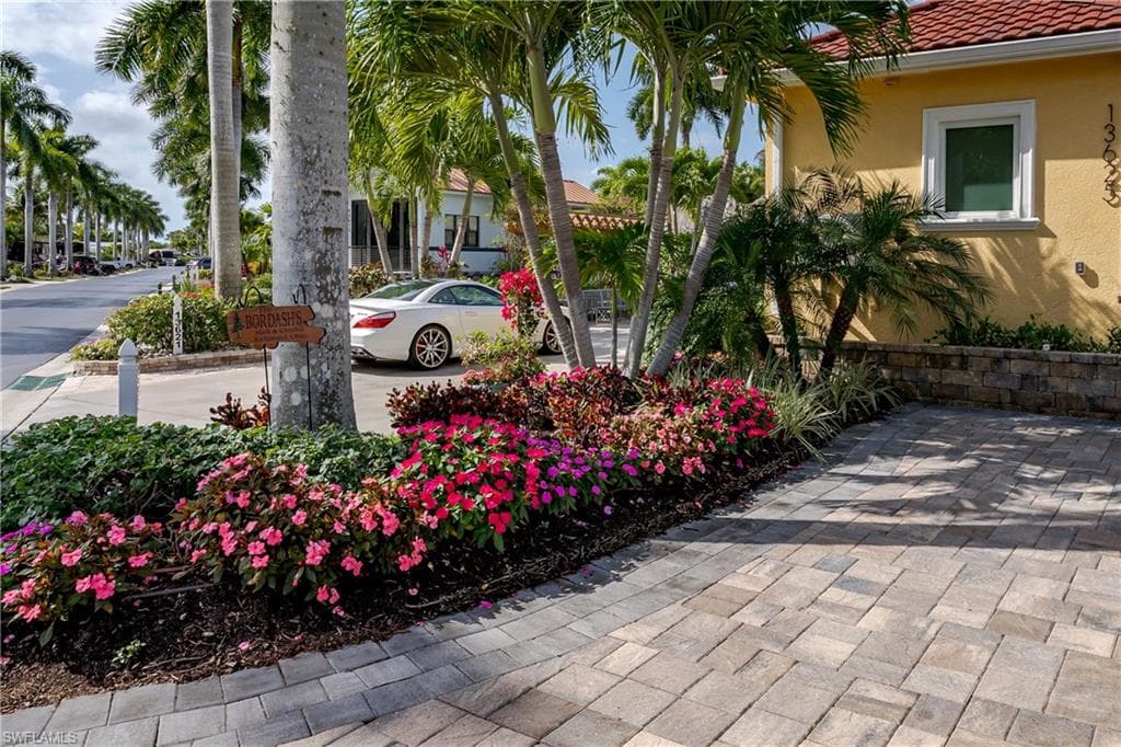 13625 Snapper LN photo 6 of 50