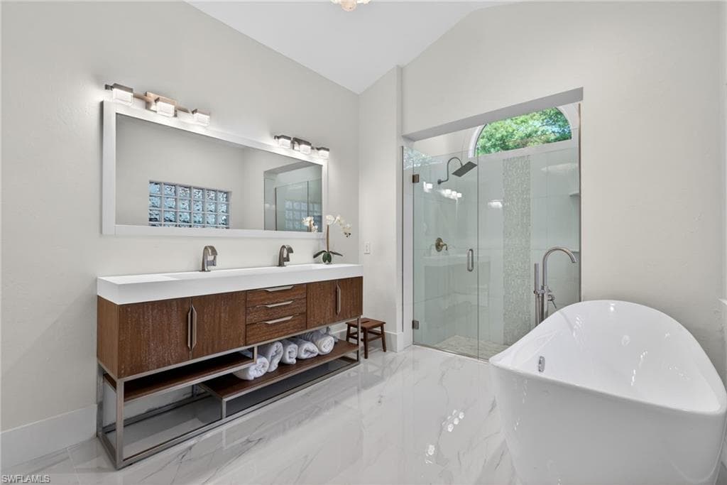 7657 Ponte Verde WAY photo 22 of 41