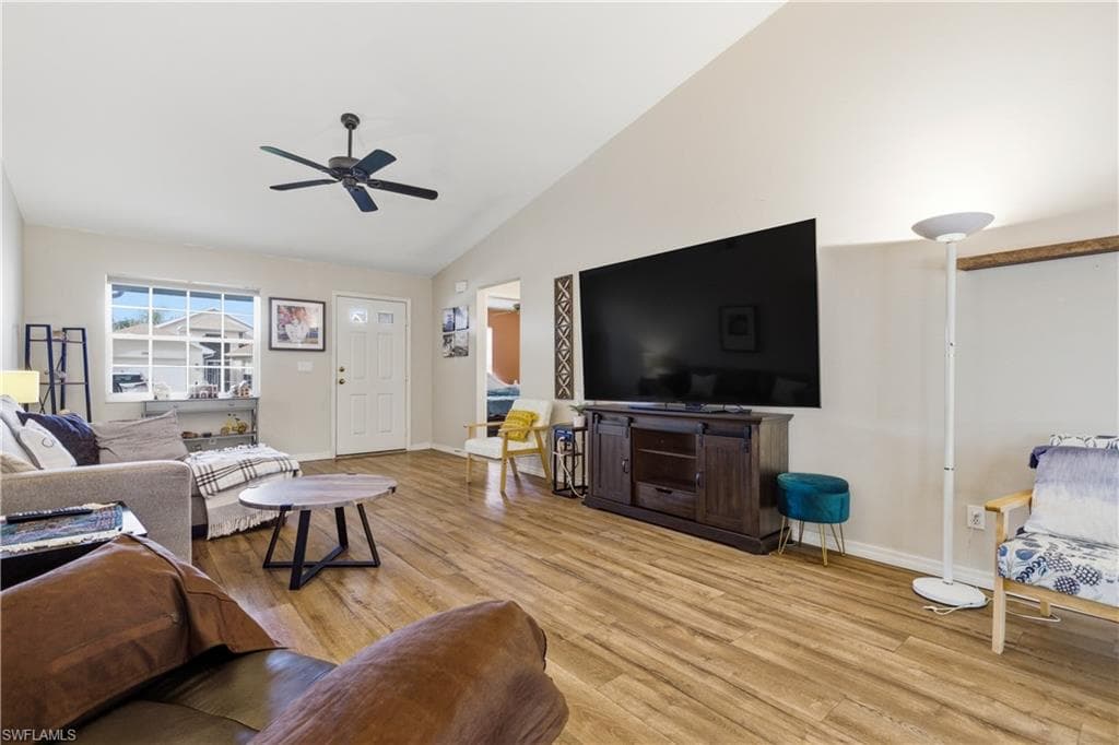 3902 Sabal Springs BLVD photo 12 of 38
