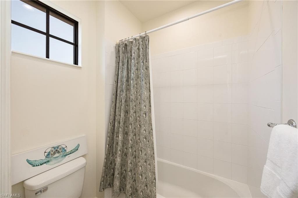 TILED SHOWER