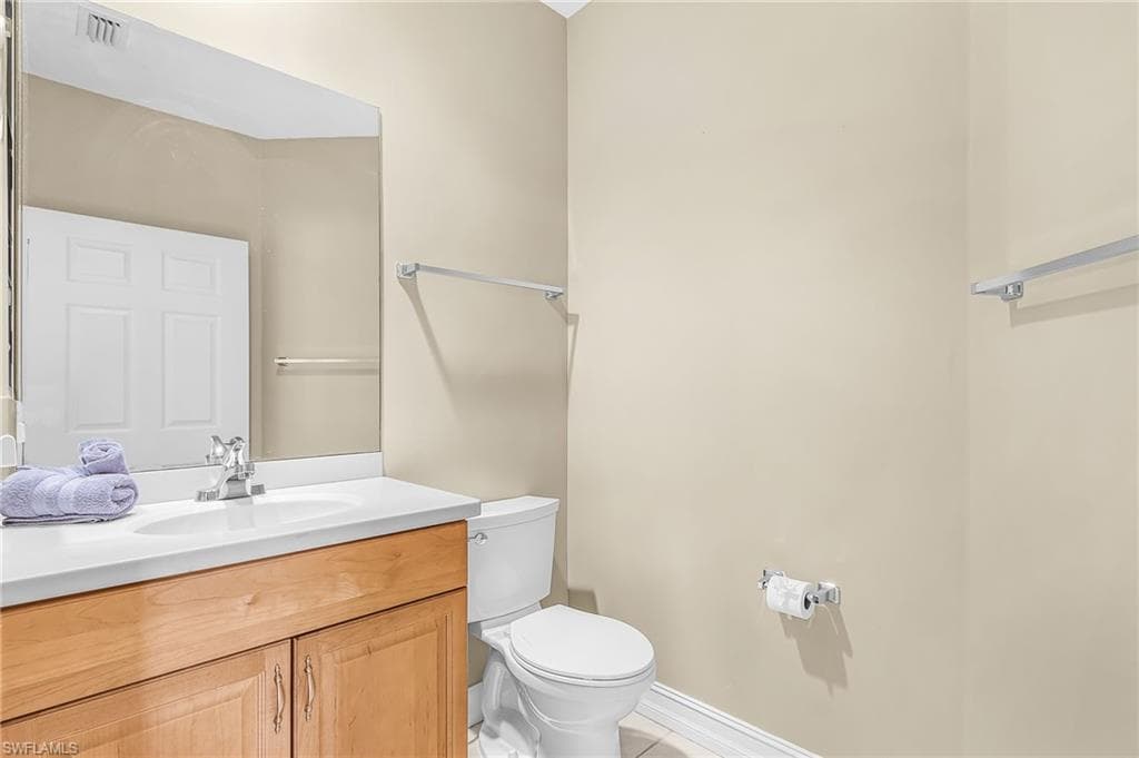 5626 Cape Harbour DR 202 photo 22 of 40