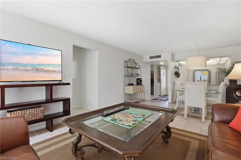 1086 Forest Lakes DR 106 photo 19 of 42