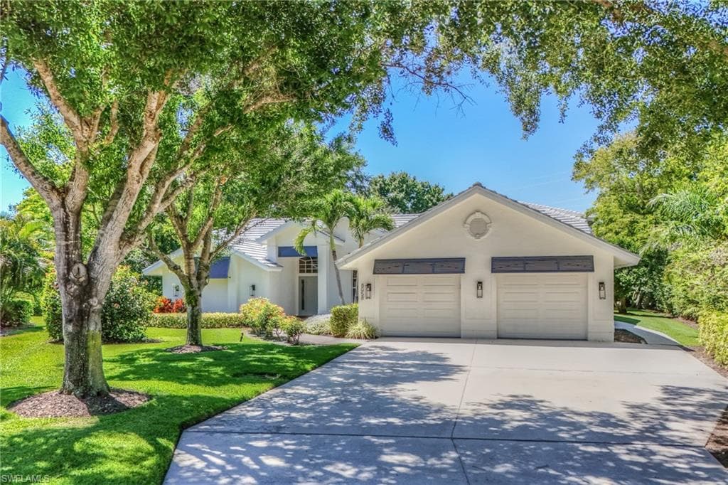 8058 Vera Cruz WAY photo 2 of 47