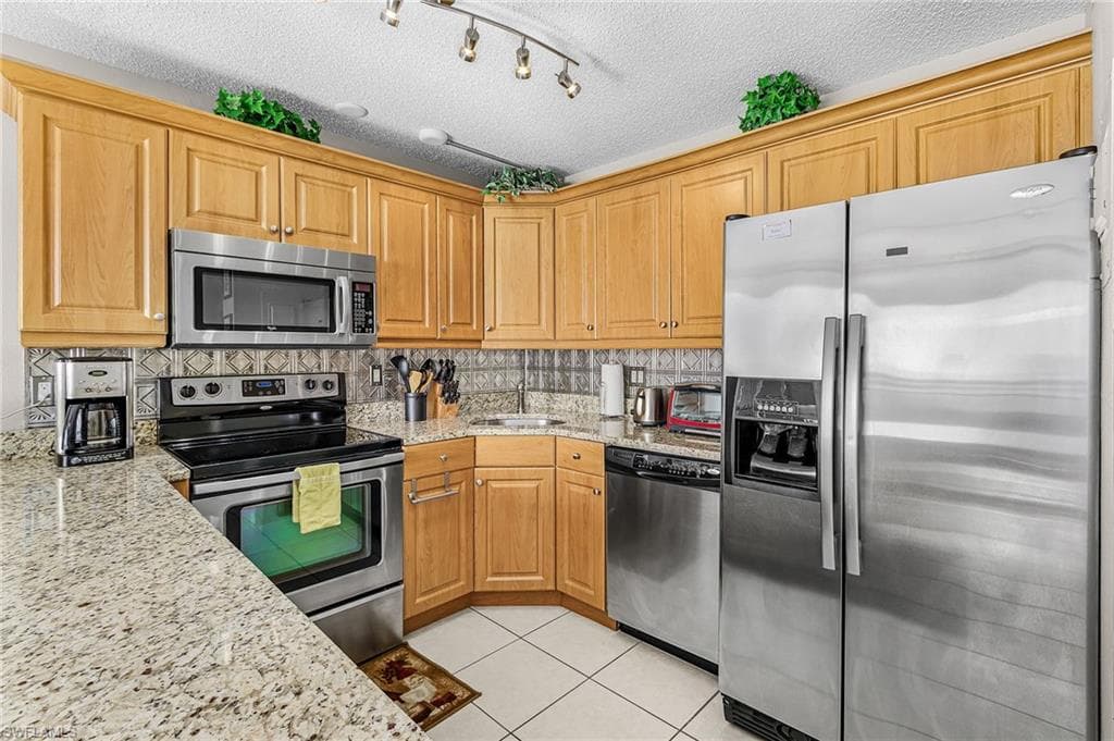 8701 Estero BLVD 907 photo 2 of 40