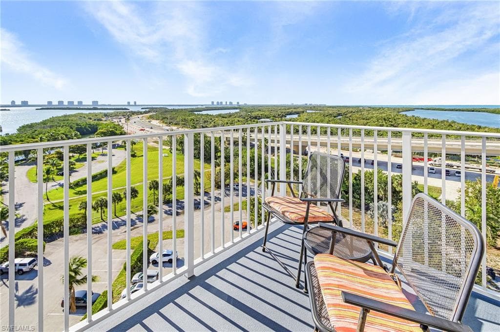 8701 Estero BLVD 907 photo 14 of 40