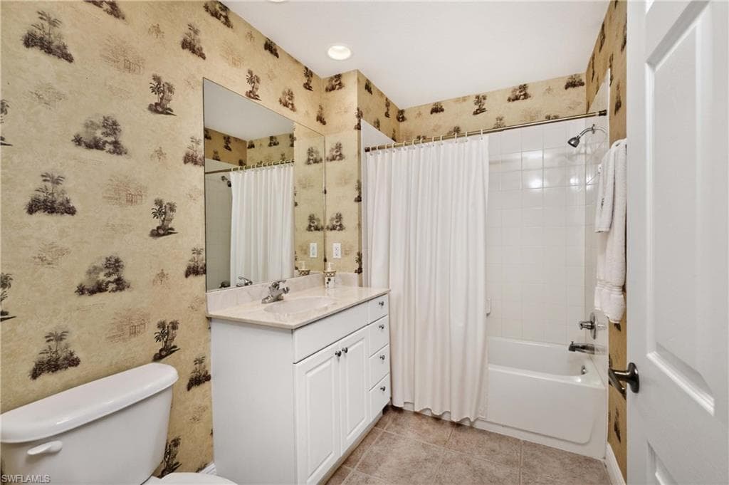 24351 Baltic AVE 203 photo 25 of 49