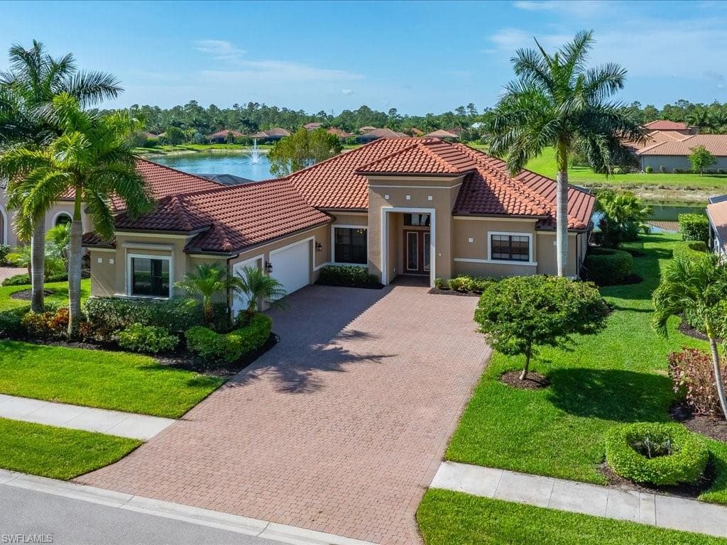 1546 Mockingbird DR photo 1 of 40