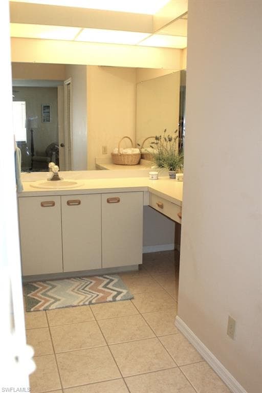 12191 Kelly Sands WAY 1524 photo 14 of 22
