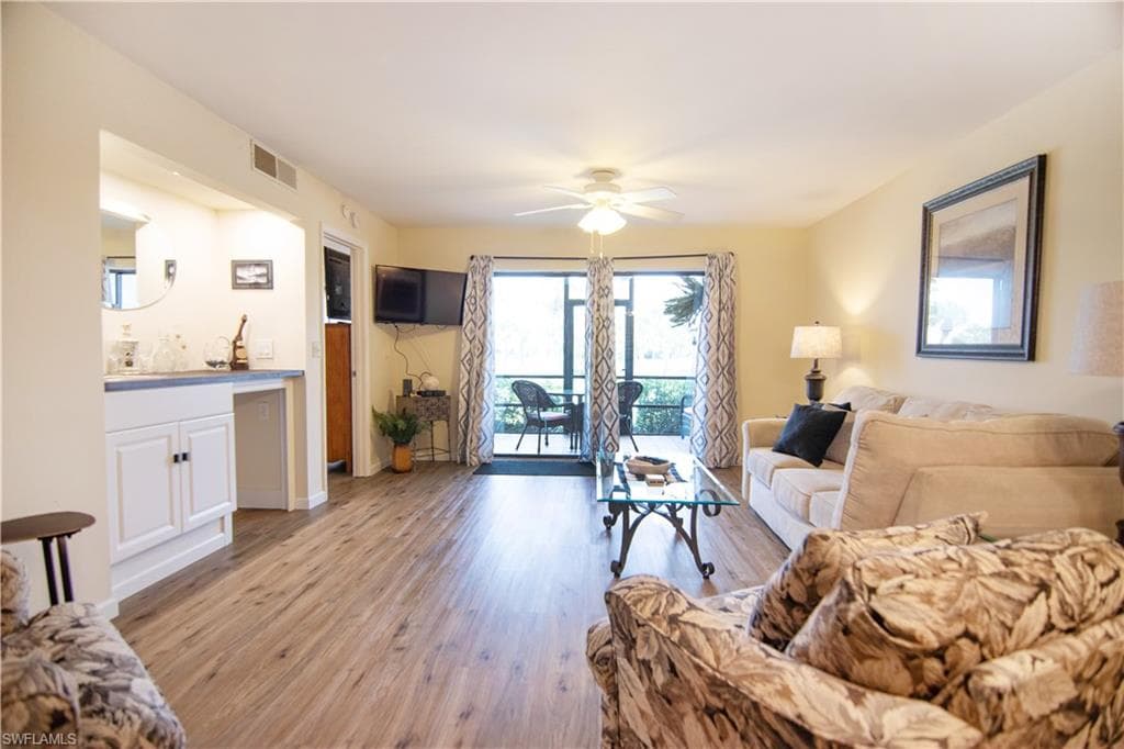 12191 Kelly Sands WAY 1502 photo 9 of 25