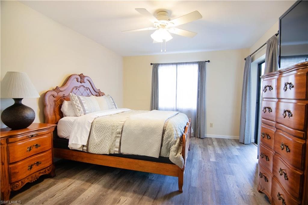 12191 Kelly Sands WAY 1502 photo 14 of 25