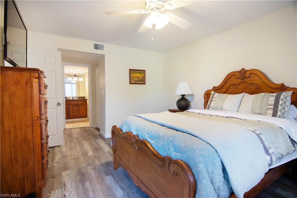12191 Kelly Sands WAY 1502 photo 15 of 25