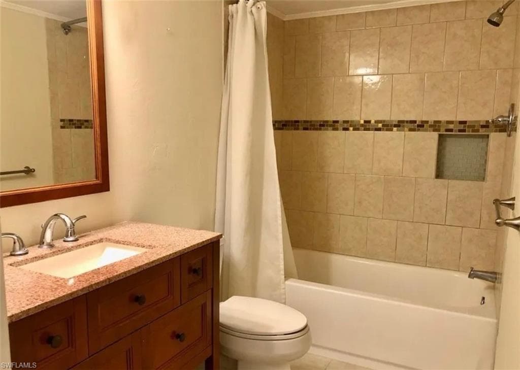 Master Shower & Bathroom