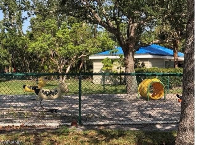 Community Relaxing & Playground Zone!