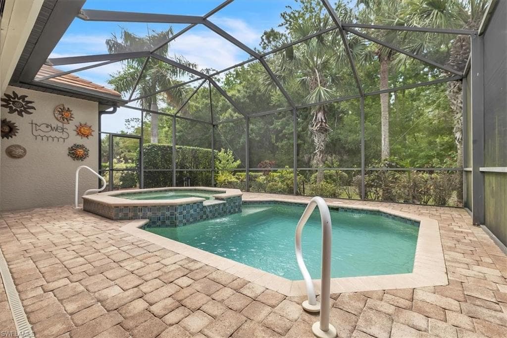 Pool/spa