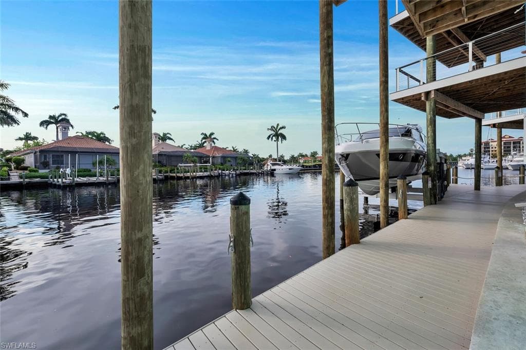 Large dock space