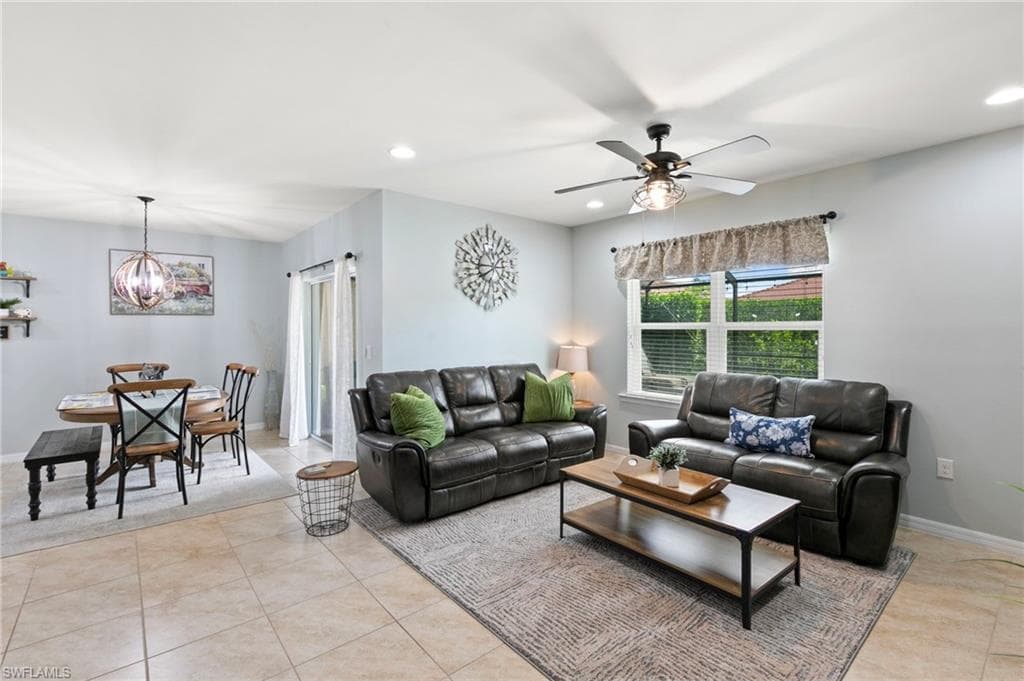 3215 Birchin LN photo 11 of 39