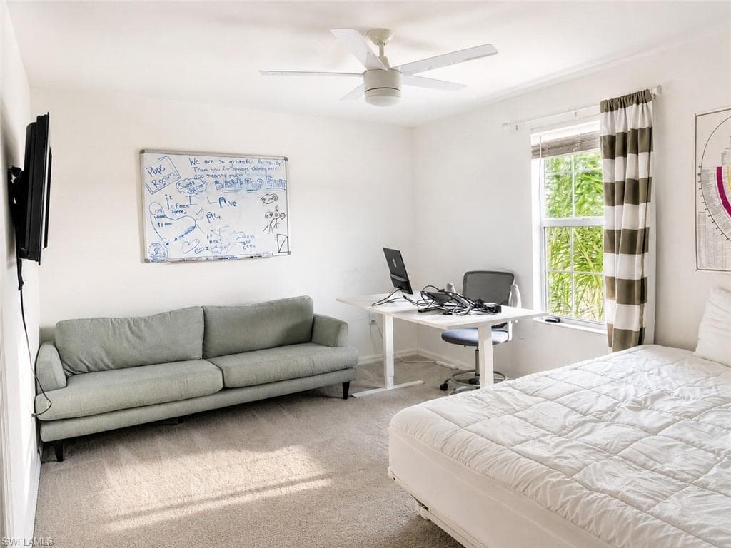 CURRENTLY USED AS OFFICE -FITS KING BED