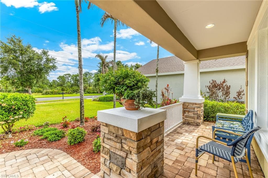 You'll LOVE this Fabulous Front Porch!