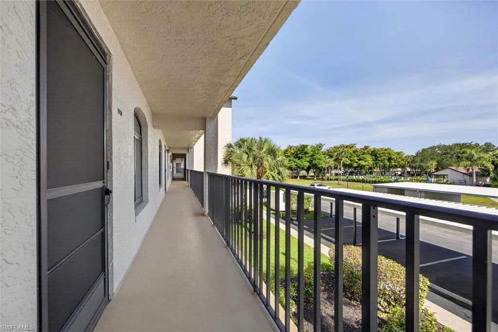 12191 Kelly Sands WAY 1518 photo 27 of 50