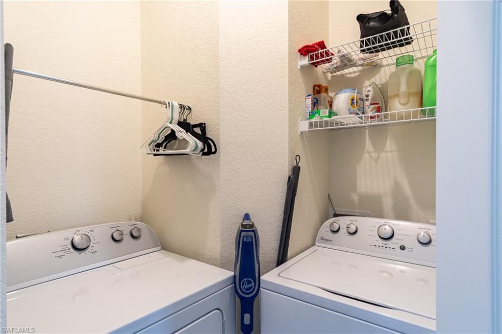 1102 Winding Pines CIR 206 photo 28 of 32