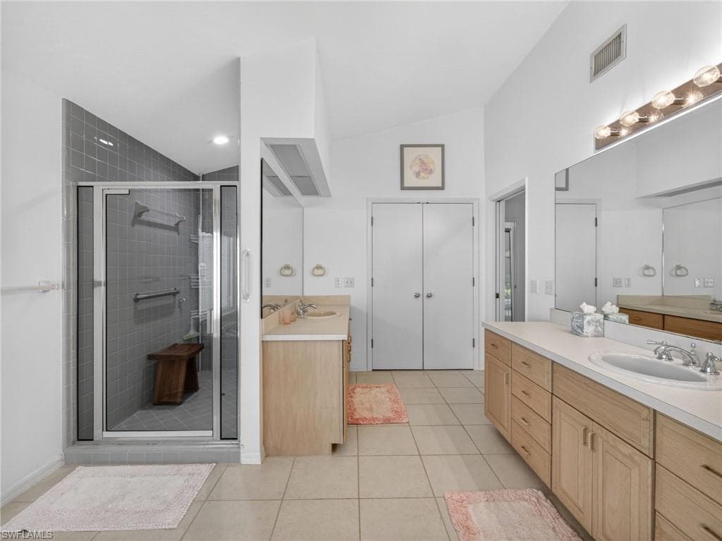 MASTER BATHROOM VIEW #3