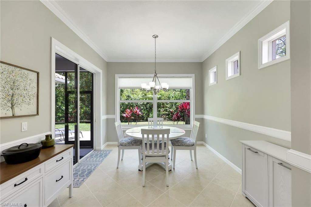 16221 Parque LN photo 5 of 20