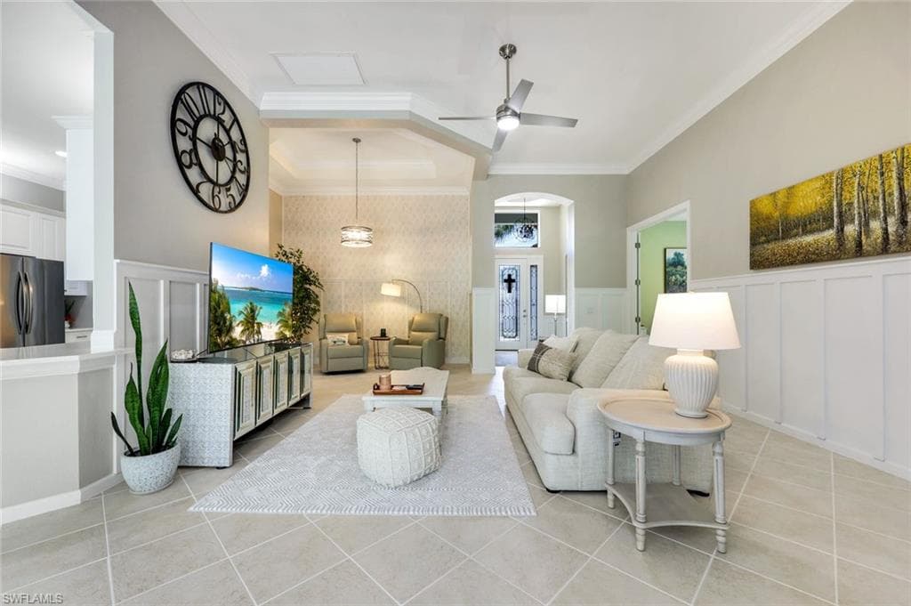 16221 Parque LN photo 4 of 20