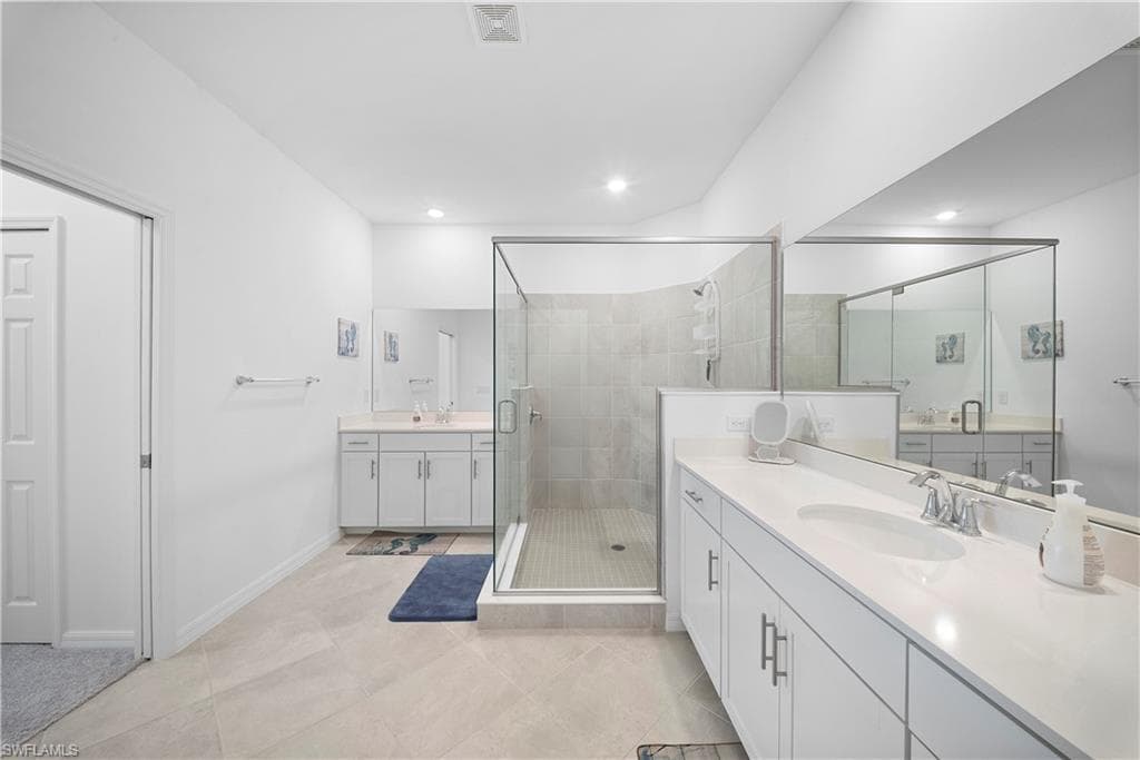 43285 Water Bird WAY 5422 photo 22 of 36