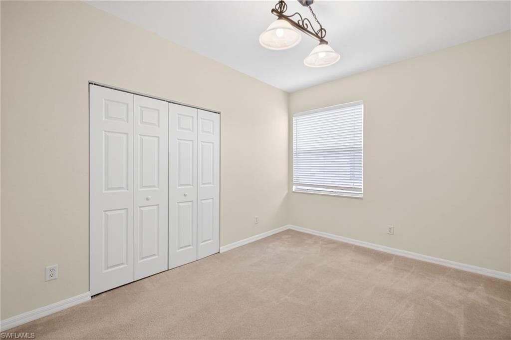 8369 Sumner AVE photo 24 of 40