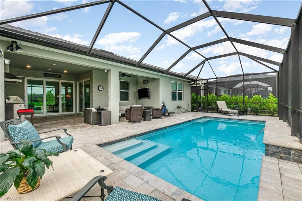 7079 Chapel Creek LN photo 18 of 37