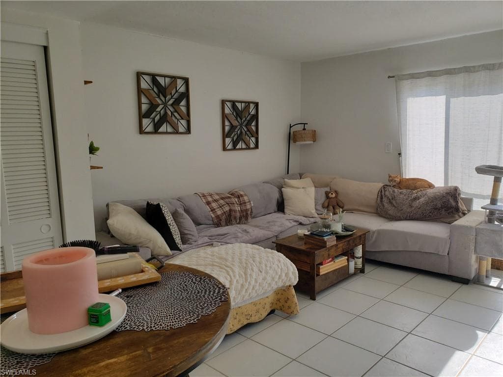 Living room handles a large corner sofa