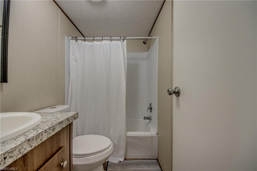 352 Sacramento ST photo 22 of 33