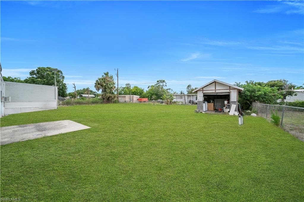 8106 Penny DR photo 30 of 39