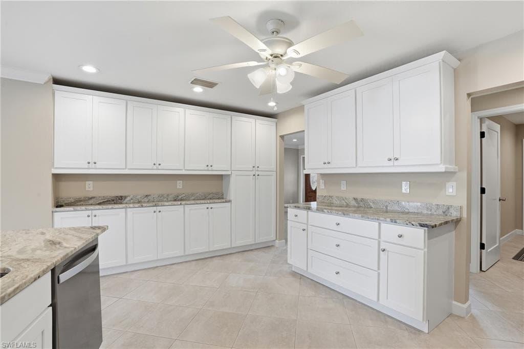 13794 River Forest DR photo 16 of 50