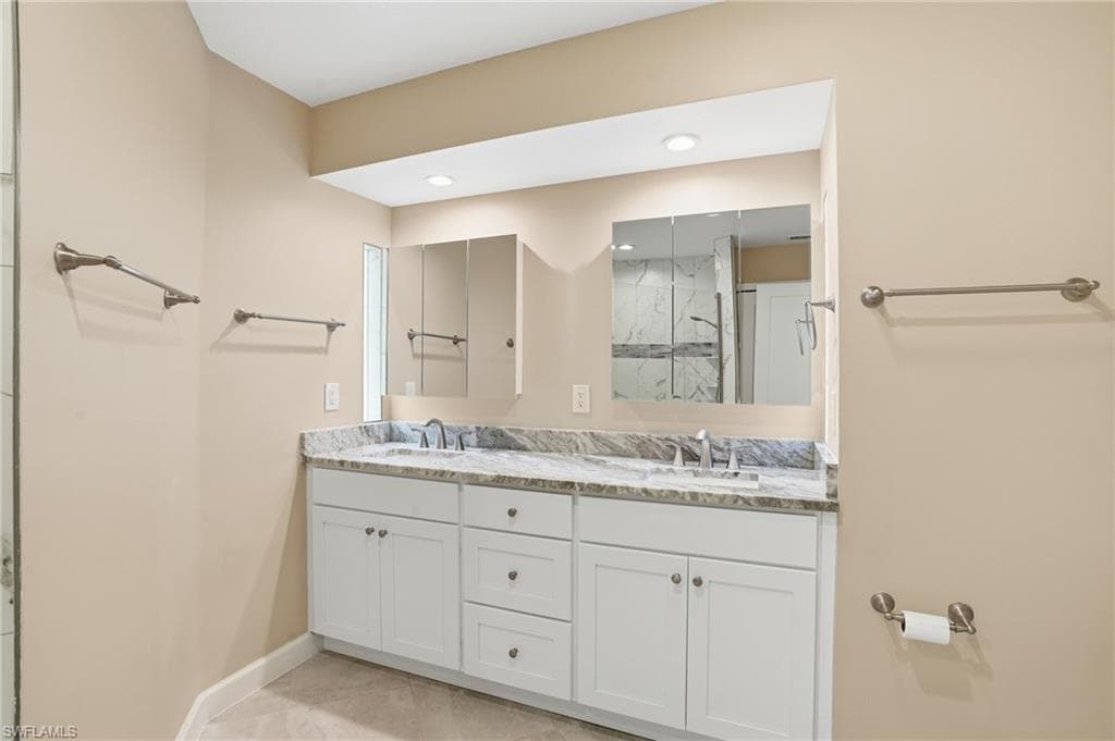 13794 River Forest DR photo 22 of 50